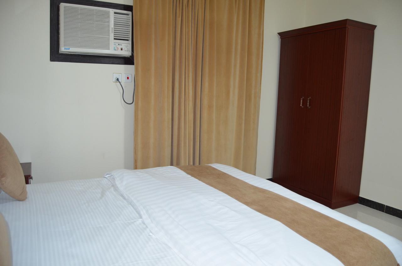 Layale Alnile Aparthotel Dammam Exterior foto